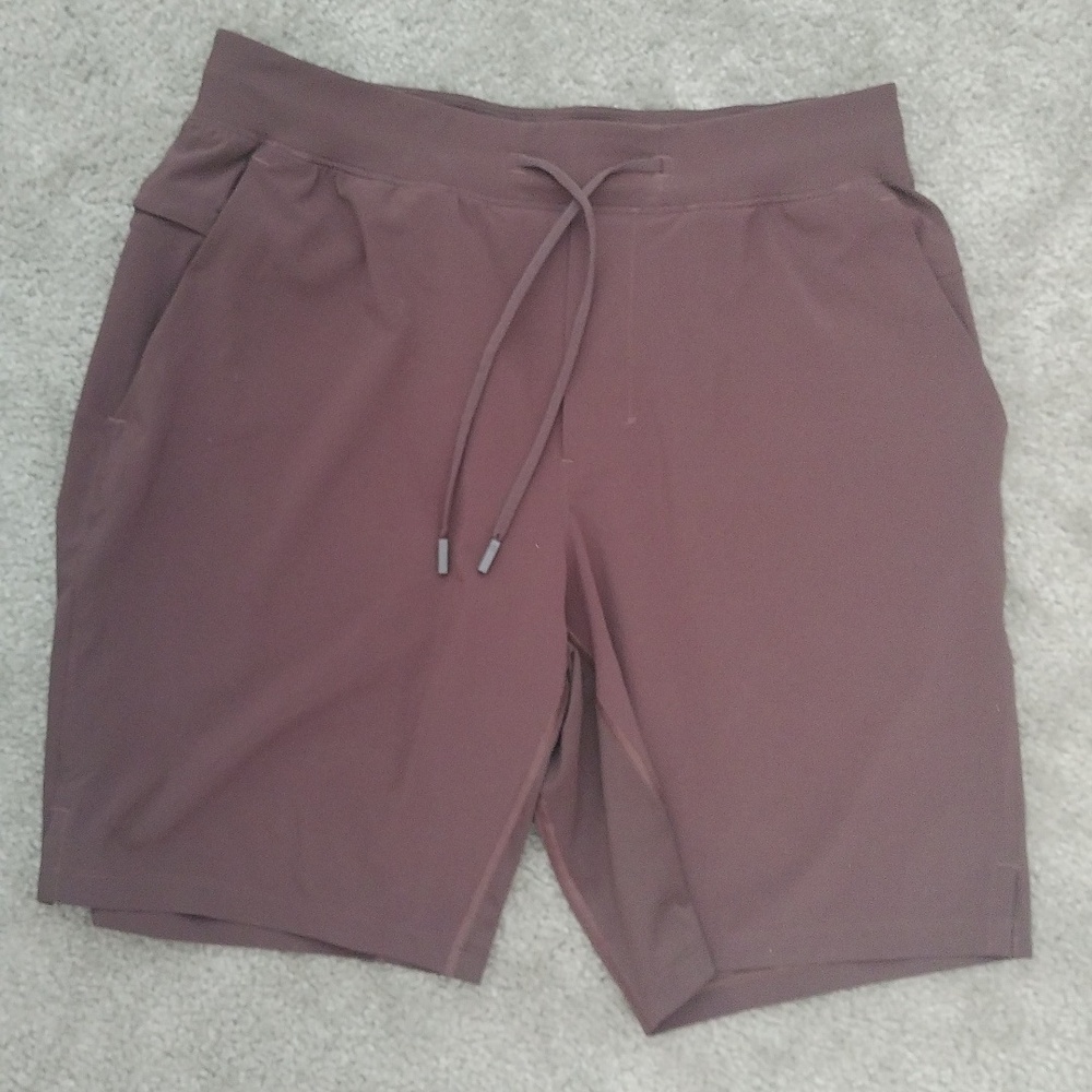 Men's Lululemon shorts NWOT